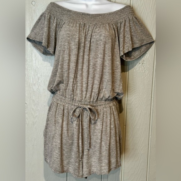 New York & Company Pants - New York & Company Gray Soho Street Romper